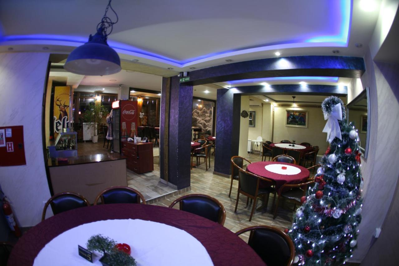 בלגרד Rooms&Restaurant 43 מראה חיצוני תמונה