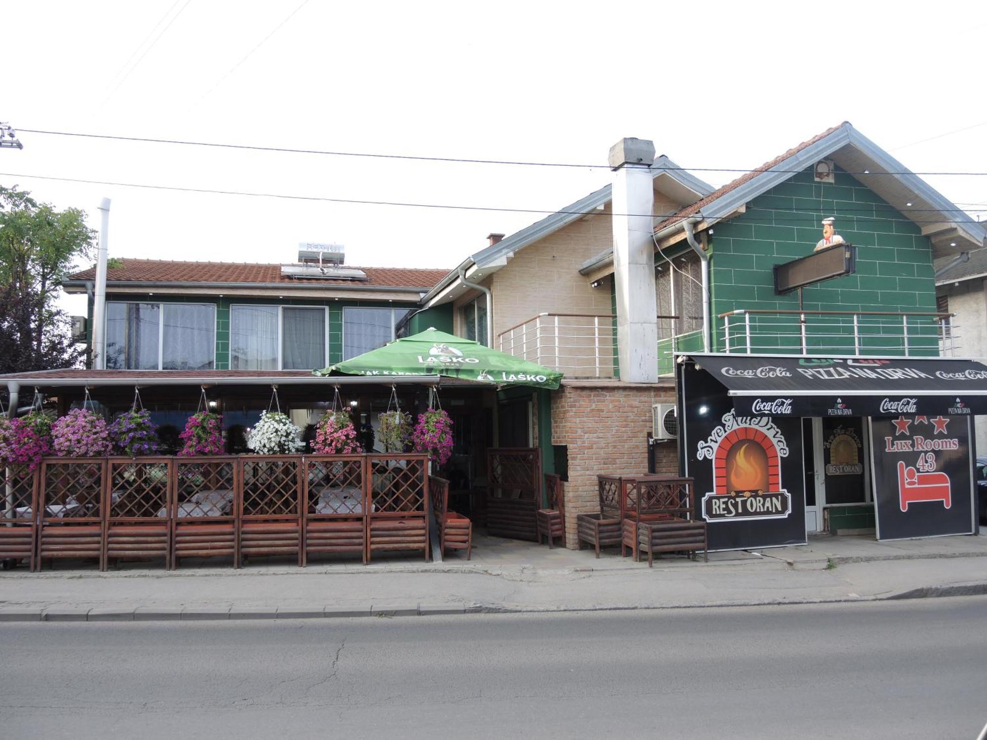 בלגרד Rooms&Restaurant 43 מראה חיצוני תמונה
